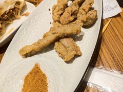 彝家炸酥肉-阿香米线(大唐西市大润发店)