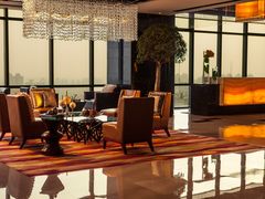 -上海龙之梦万丽酒店