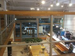 面包甜点陈列柜-Country Lane咖啡·意粉(荔园新天地店)