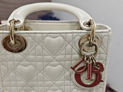 -聚云奢二手奢侈品黄金手表包包回收·中古店(三里屯总店)