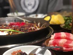 -四小区火锅·巷子里的重庆火锅(花照壁店)