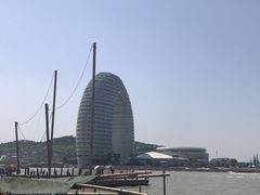 -湖州太湖旅游度假区-月亮广场