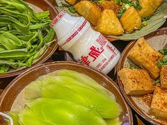 -黔有有贵州酸汤夺夺粉火锅(五味十字店)