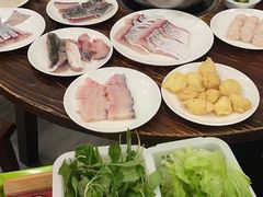 -正能量脆肉鲩火锅
