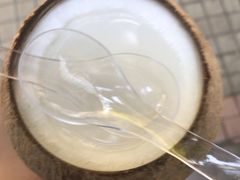 -椰爺爺·椰子冻砵仔糕
