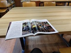 -漕河泾街道图书馆(漕河泾社区文化活动中心店)