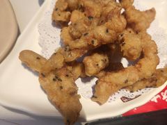 -老牌坊云南鱼豆花火锅(哈西万达店)
