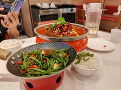 -张氏宽窄巷成都名小吃(茂业百货华强北店)