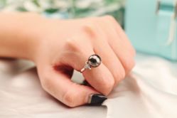 -威德钻石-克拉钻大本营(南京东路店)