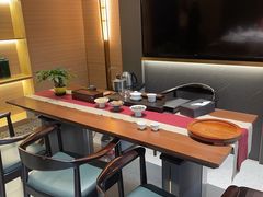 -红鼎豆捞·非遗鲍皇汤火锅(宝丰路店)