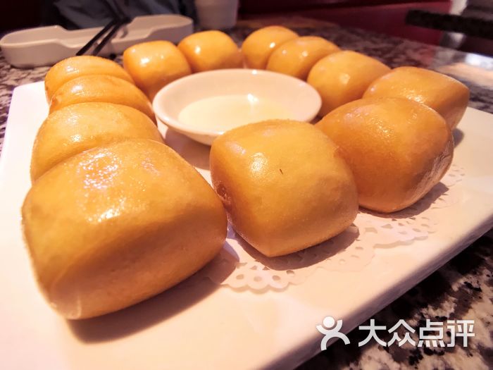 蜀国烤鱼(敦化路店)黄金小馒头图片 - 第1张