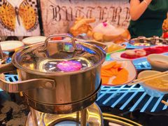 -星璨火吧KTV聚会餐厅(丰庆路店)
