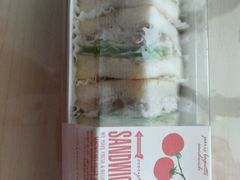 -巴黎贝甜(华堂新辰汇店)
