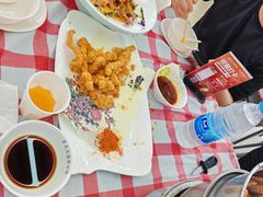-老太太海鲜城(森林公园任家台店)