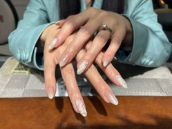 -艾珂·美甲美睫