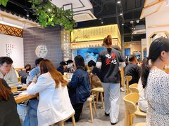 -馋三尺蟹粉小笼(人民广场店)