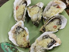 炭烧蒜蓉生蚝-贞姨美食·老字号海鲜大排档