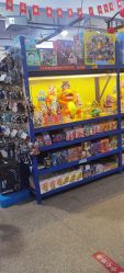 -逝水玩具折扣店