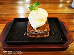 -Naughty Nuri’s Phuket