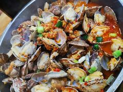 -老东镇啤酒屋海鲜加工·蒸汽海鲜·海鲜烧烤(台东店)