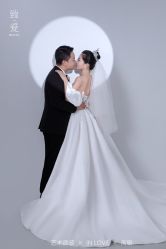 -青禾蒙娜丽莎婚纱摄影(武汉总店)