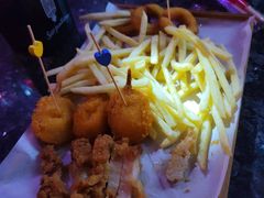 -范特西FANTASY量贩式KTV(民主广场店)