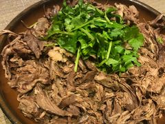 手撕狗肉-春花民族美食(佳木斯总店)