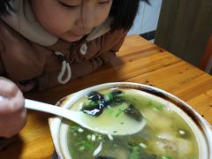 -山里人家土菜馆(茅山店)
