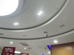 -雅悦齿科(顾村公园店)