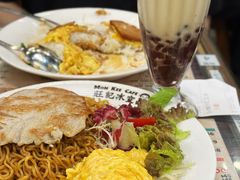 猪扒滑蛋印尼捞面-旺记冰室(九龙中心大厦店)
