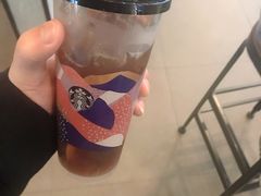 -星巴克(杭州西湖银泰1F店)