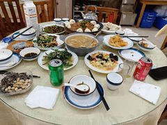 -鹤乡东北菜(崮山路店)
