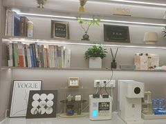 -壹点灵·心理咨询中心(中山公园店)