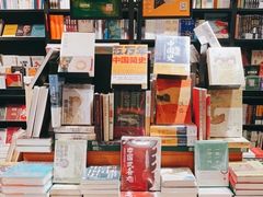 -西西弗书店&矢量咖啡(壹方购物中心店)