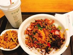 -水平有限螺蛳粉(宏达大厦店)