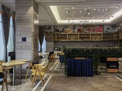 -凯里亚德酒店(深圳北站大浪商业中心店)