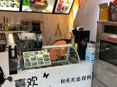 -津椰本·海南正宗椰奶清补凉(店一店)
