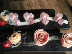 -湊湊火锅·茶憩(新中关购物中心店)