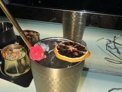 -OZONE 顶楼酒吧(香港丽思卡尔顿酒店)