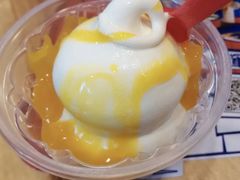 芒果圣旦-DQ·蛋糕·冰淇淋(大宁国际商业广场店)