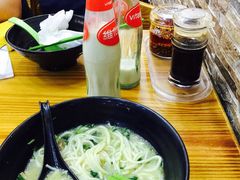 -志权牛肉面(灵山路店)