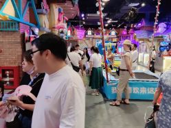 -卡通尼乐园(重庆南坪协信星光店)