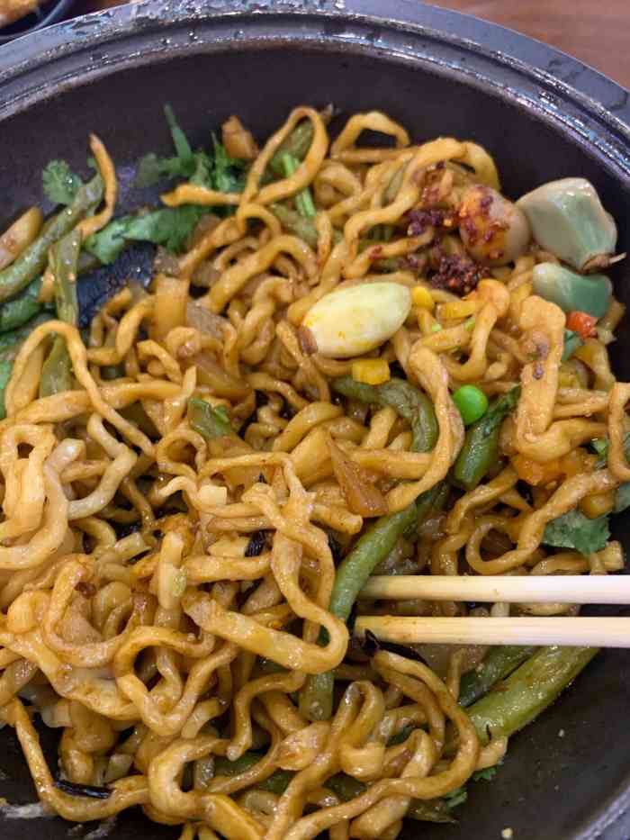 塔吉锅焖面烤(公元时代城购物中心店)-"位于公园时代城五楼的小吃区