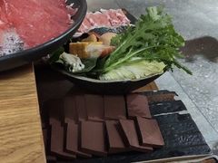 -呷哺呷哺 黄金牧场 (新中关购物中心店)