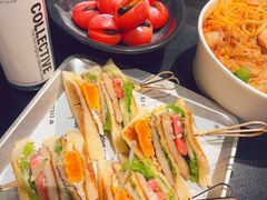 -W COLLECTIVE  DESSERT SHOP
