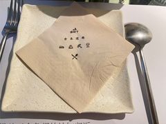 -春树下·树屋花房西餐厅(罍街AS1980店)