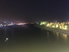 -南京眼步行桥