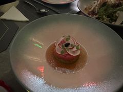 -Hi City·城市之巅