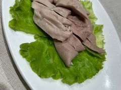 -品悦酒店(三林古镇店)