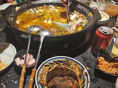 -小饕荟雅安贡椒鱼鲜馆(广福桥店)